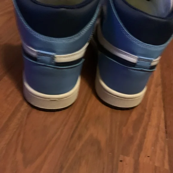 Jordan 1 obsidian - Picture 5 of 5
